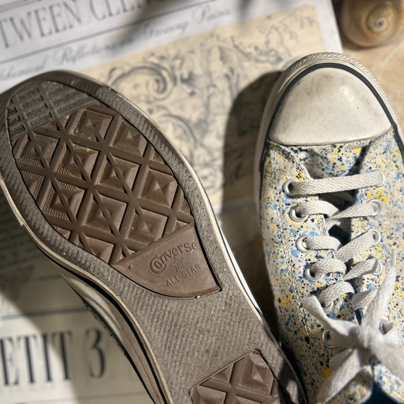 Converse Chuck Taylor Paint Splatter Low Tops - Picture 3 of 3